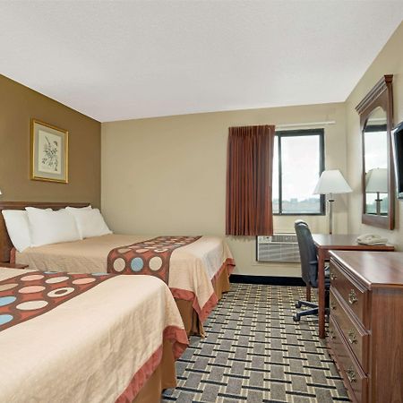 Super 8 By Wyndham Melrose Ξενοδοχείο Εξωτερικό φωτογραφία